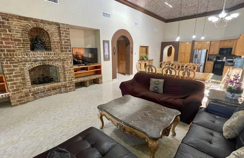 Puerto Penasco Villa | Stunning 4 Bedroom Beach Villa on Sandy Beach at Las Palmas Beachfront Resort V6