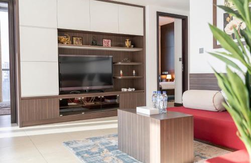 Jumeirah Lake Towers House | Stunning 4 BHK Apartment with Skyline Views