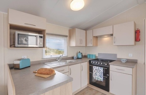 Skegness Ski Chalet | Stunning 6 Birth Caravan in Skegness, Herons Mead