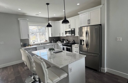 Langford House | Stunning and Elegant Newer Home!