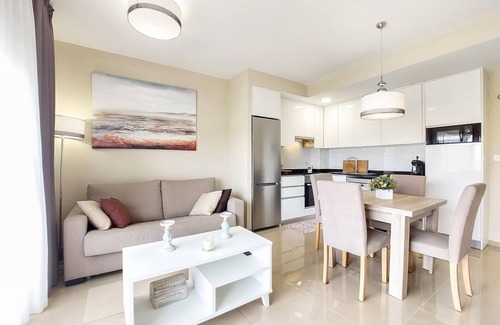 Cabanes Apartment | Stunning apartment in Cabanes