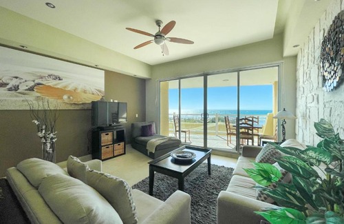 Puerto Penasco Apartment | Stunning Beachfront Condo with Private Beach