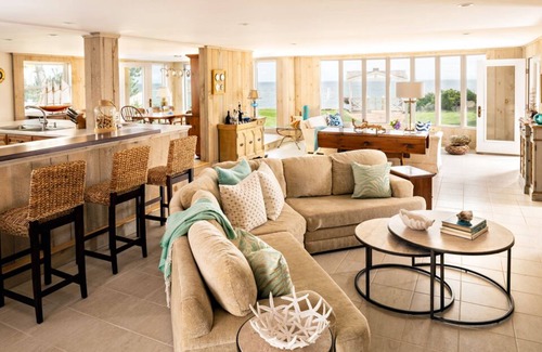 Dennis Port House | Stunning Beachfront Gem! (2144)