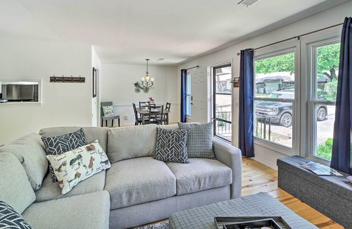 Bella Vista House | Stunning Bella Vista Retreat w/ Lake Access!