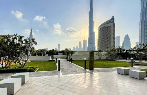 Za'abeel 2 Apartment | Stunning Burj Khalifa Views | 3+1 bed