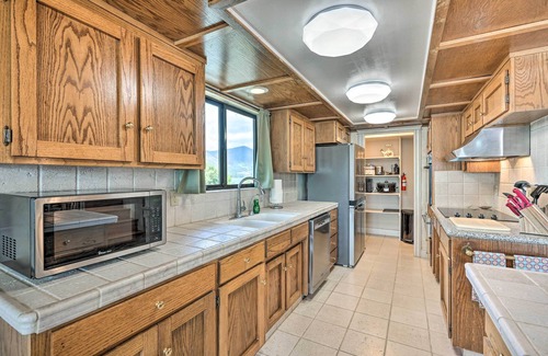 Clearlake House | Stunning CA Getaway on the Shores of Clear Lake!