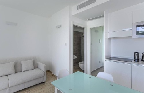La Pelosa Apartment | Stunning Capo Falcone Charming Apartments B4 sleeps 4 persons num 5090