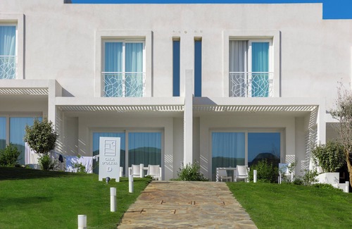 La Pelosa Apartment | Stunning Capo Falcone Charming Apartments B4 sleeps 4 persons num 5090