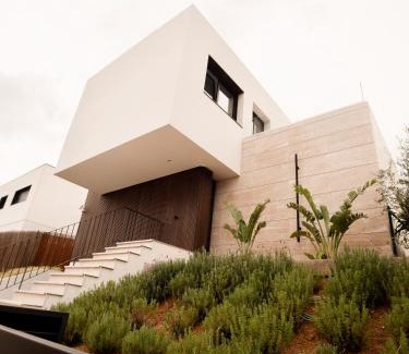 El Mas Trempat Villa | Stunning Design Villa with large private Pool 30sqm