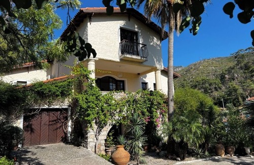 Hisaronu Villa | Stunning Designer Built Villa with Private Pool and Sea Views