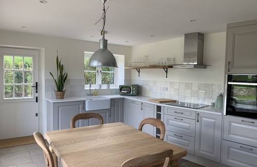 Colyton Cottage | Stunning East Devon Cider Barn, luxury in the countryside