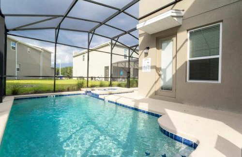 Kissimmee House | Stunning Family Friendly 5 Bd w/Pool Close to Disney @ Storey Lake 4242