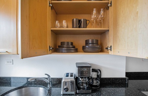 Union Square Apartment | Stunning Flatiron 1BR w/Gym, Doorman, near USQ, trains, by Blueground