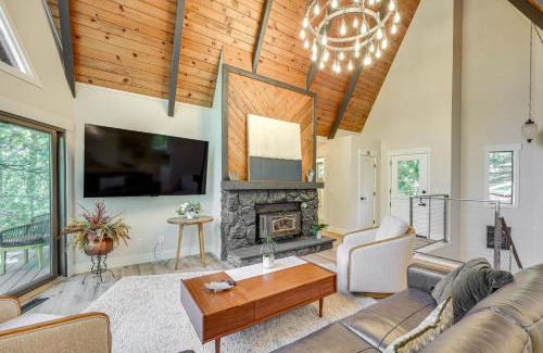 Blue Jay House | Stunning Forest Views Luxury Lake Arrowhead Cabin