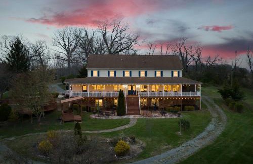 Berryville Villa | Stunning Former Winery with Pool and Mtn Views!