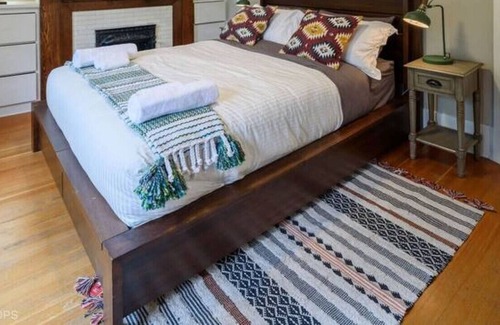 West End House | Stunning Four Bedroom Heritage House Near Stanley Park
