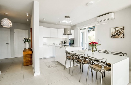 Villefranche-sur-Mer Apartment | Stunning renovated penthouse apartment with panoramic seaview and big terrace