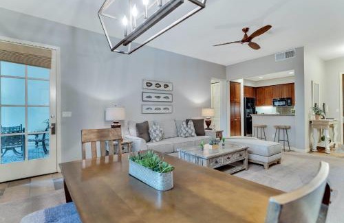 La Quinta House | Stunning Ground Floor Villa Steps to Pool