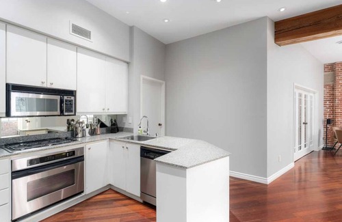 Marina District Condo | Stunning Historic Unit in Coveted Marina District
