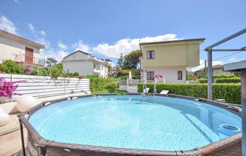 Laura House | Stunning Home In Capaccio
