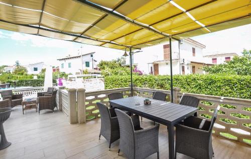 Laura House | Stunning Home In Capaccio