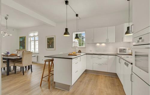 Kvaerndrup House | Stunning Home In Kværndrup With Wifi