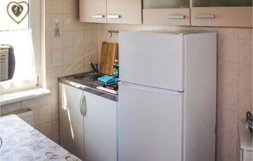 Roggentin House | Stunning Home In Mirow Ot Qualzow