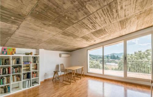Villaharta House | Stunning Home In Villaharta