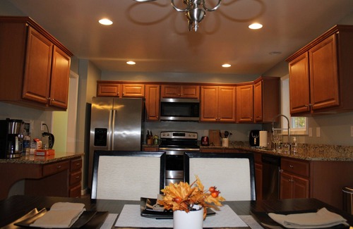 Kabletown House | Stunning House! Minutes From Shenandoah River