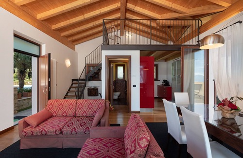 San Zeno di Montagna Villa | Stunning Lake & Mountain View, private heated salt pool, BBQ,garden,garage,fence