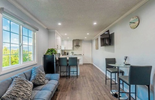 Monterey Park House | Stunning LA Luxury Retreat: Ideal for Work or Play