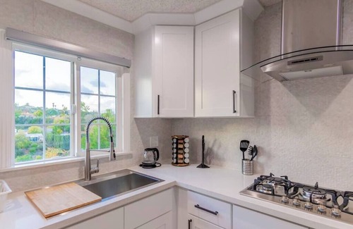 Monterey Park House | Stunning LA Luxury Retreat: Ideal for Work or Play