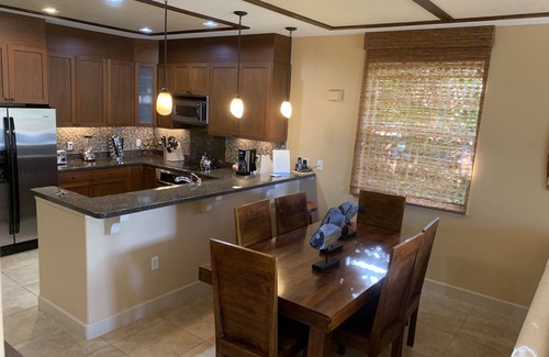 Waikoloa Condo | Stunning Location! Poolside Bliss & Weekly Discounts Await!