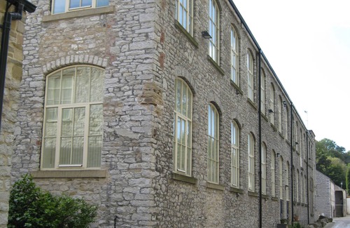 Litton Mill Apartment | Stunning Mill Apartment In The Heart Of The Peak District