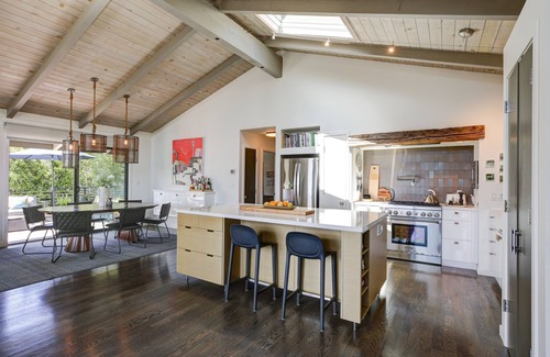 Mill Valley House | Stunning Mill Valley modern above Muir Wood with water views