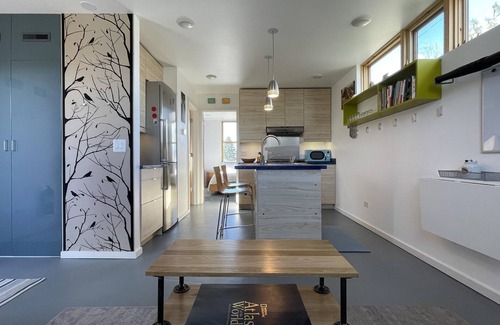Bozeman House | Stunning Modern Apartment, one of a kind!