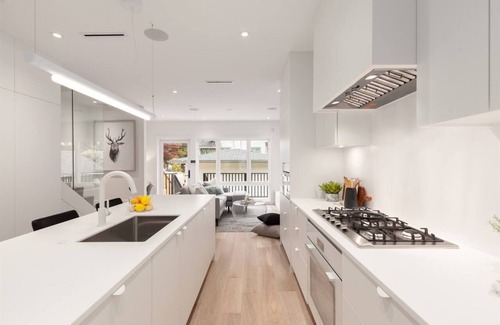 Kitsilano House | Stunning Modern Home in the Heart of Kitsilano: Central, Safe & Close to Beach