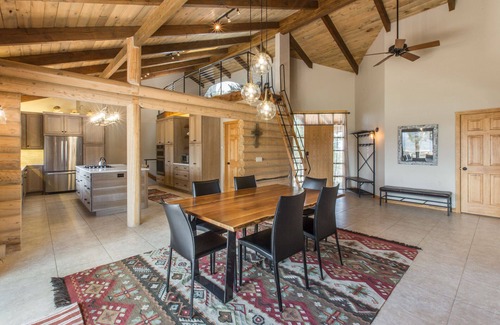 Loghill Village House | Stunning Mountain Home with Spectacular Views - Access to Trails STR2024-063