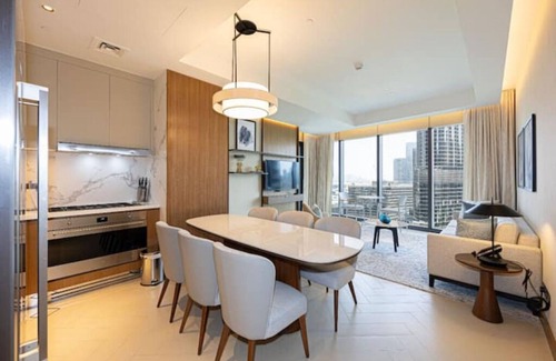 Jumeirah Lake Towers Apartment | Stunning Opera 3BR Apartment