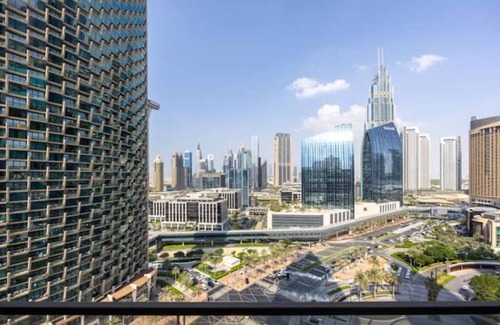 Jumeirah Lake Towers Apartment | Stunning Opera 3BR Apartment
