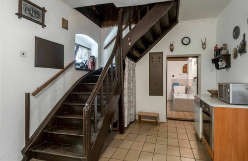 Bela nad Radbuzou Villa | Stunning private villa for 6 people with TV, patio, pets allowed and parking