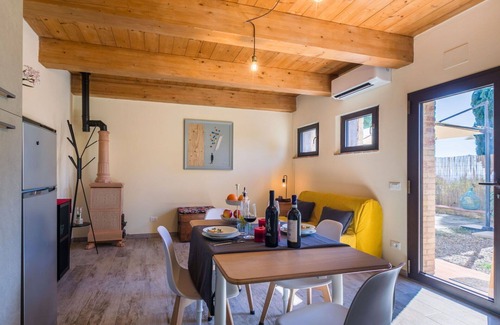 Castel San Gimignano House | Stunning private villa for 4 guests with WIFI, A/C, TV, patio and panoramic view