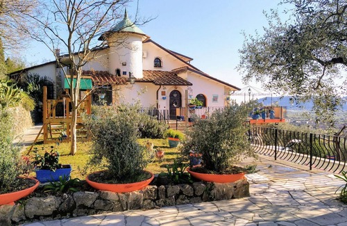 Castelnuovo Magra Villa | Stunning private villa with WIFI, A/C, private pool, TV, patio, panoramic view and parking