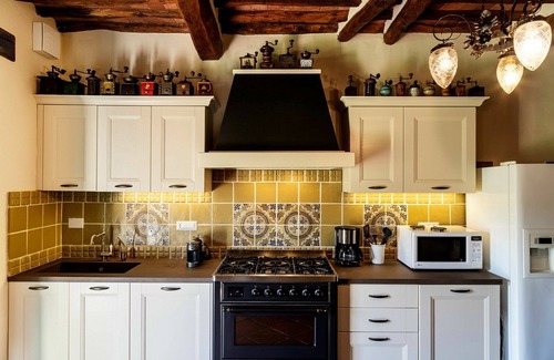 Monsummano Terme Villa | Stunning private villa with private pool, WIFI, A/C, hot tub, TV, patio and panoramic view