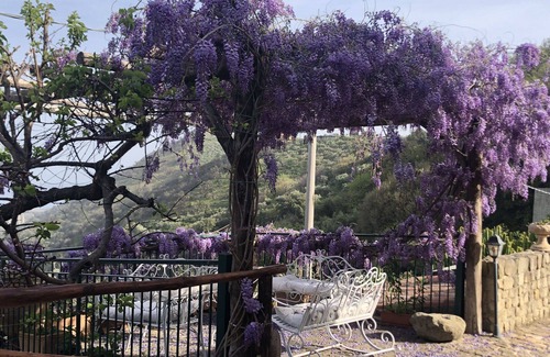 Naso House | Stunning private villa for 13 guests with A/C, private pool, TV and panoramic view