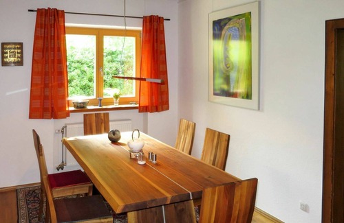 Haidmuhle House | Stunning private villa for 8 guests with WIFI, TV, terrace and parking