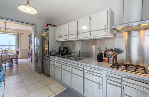 Locmariaquer House | Stunning private villa for 8 people with WIFI, TV and terrace