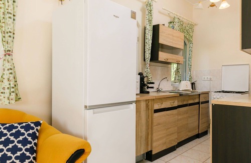 Balatonoszod House | Stunning private villa for 5 people with WIFI, A/C, TV and terrace