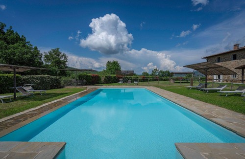 Badia Agnano Villa | Stunning private villa with private pool, A/C, internet, patio, pets allowed and panoramic view