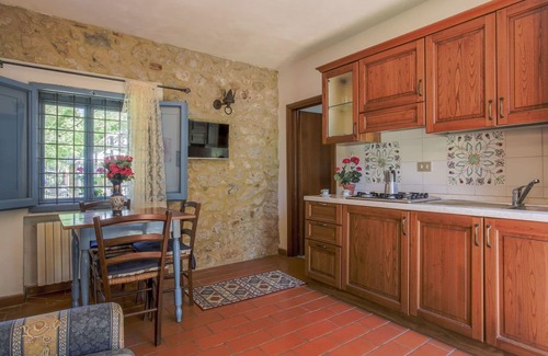 Monteriggioni Villa | Stunning private villa with private pool, WIFI, TV, patio, pets allowed and panoramic view